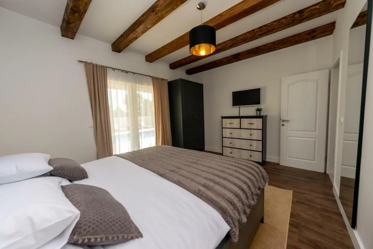 Villa Idassa Zadarvillas Brisevo Croatia