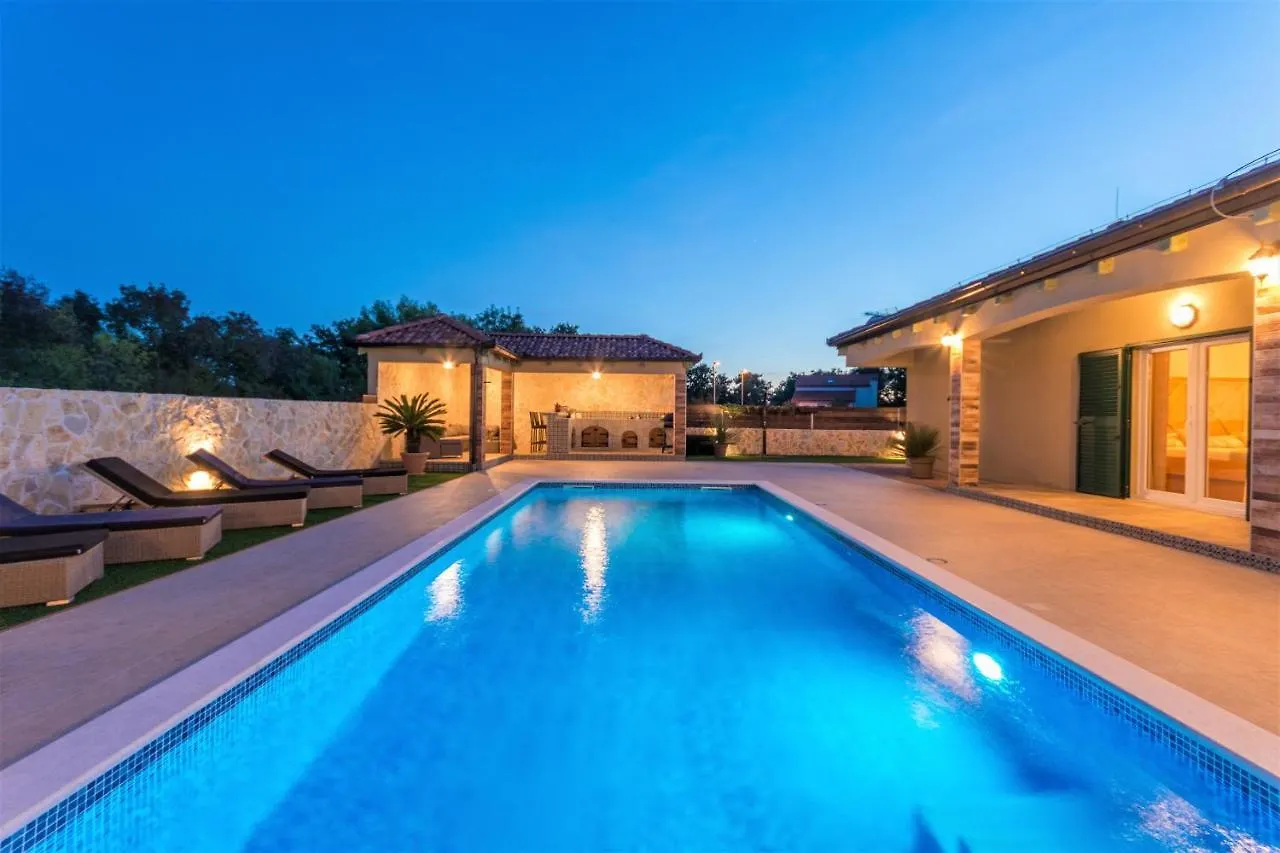 Villa Idassa Zadarvillas Brisevo