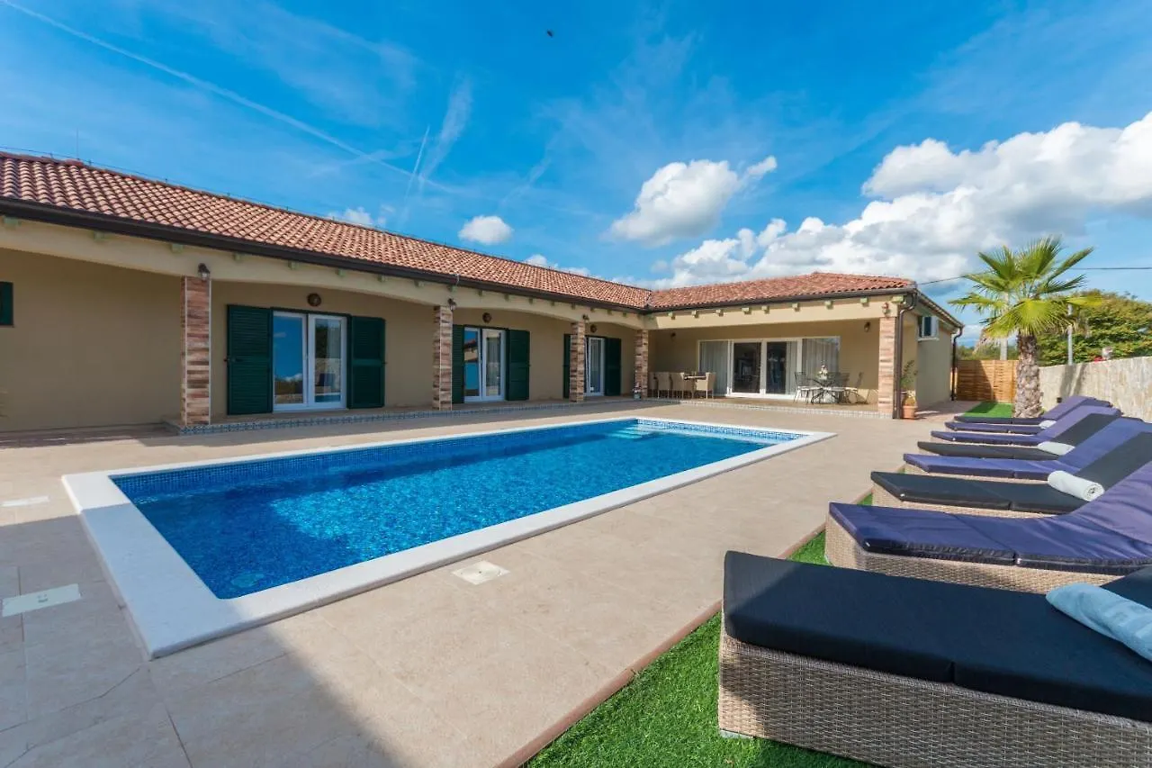 Villa Idassa Zadarvillas Brisevo